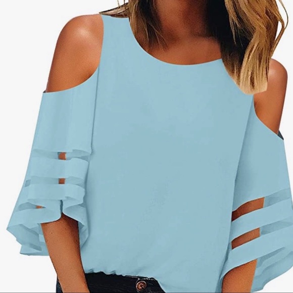 Beautiful woman v neck blouse - Picture 4 of 4